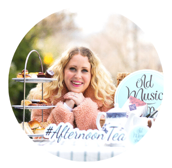 Alfresco Afternoon Tea in a Dublin park with Woman Smiling